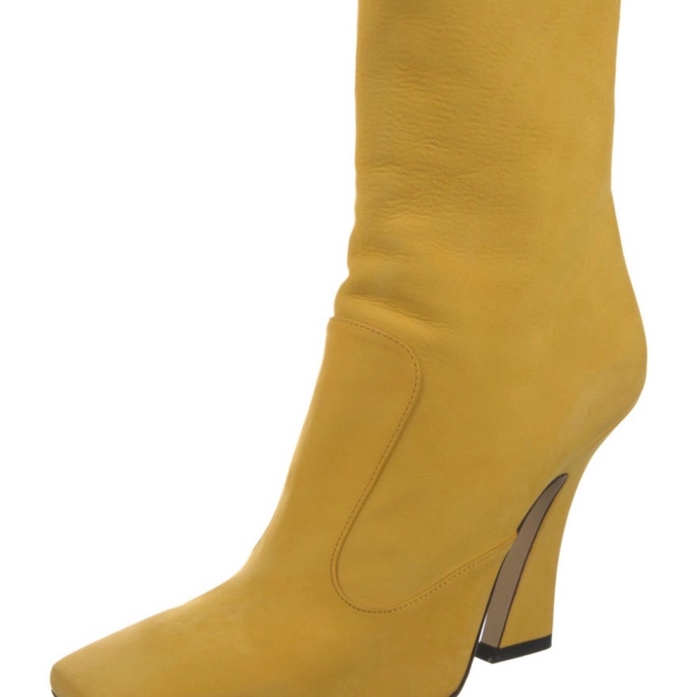 Fendi Yellow Suede Sculpted Heel Mid-Calf Boots EU 37.5 / US 7.5